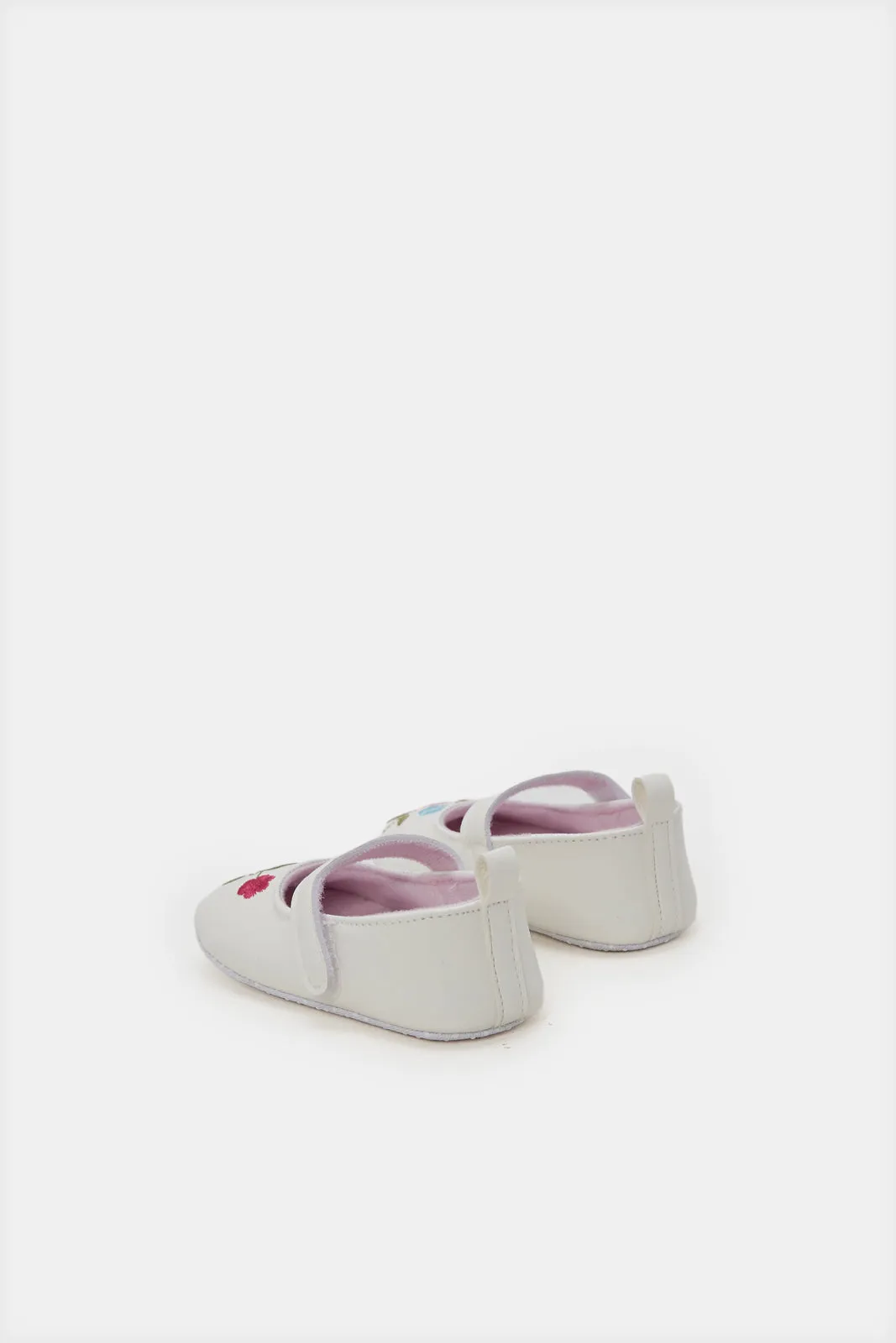 Baby White Embroidered Pram Shoes