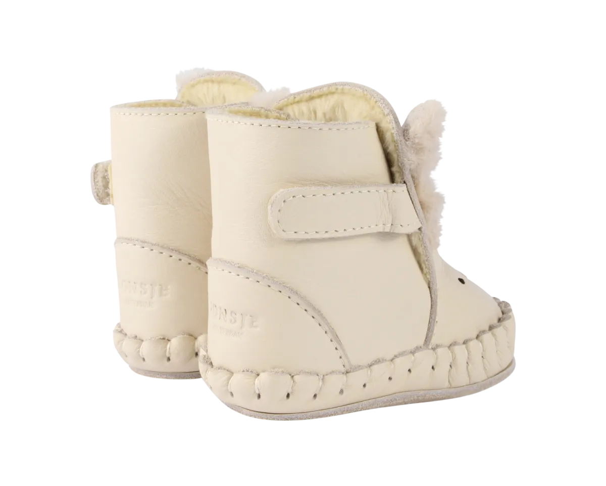 Kapi Exclusive Booties | Rabbit | Cream Leather